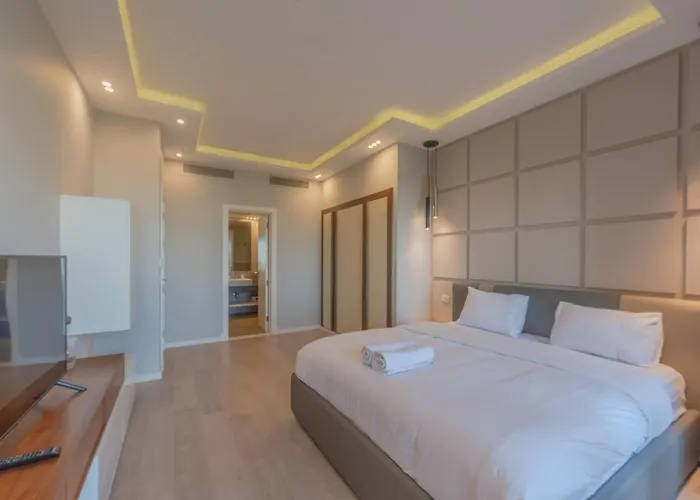Upscale 2br Mosaique Marina Stay, Yachts & Sea Views * Hurghada