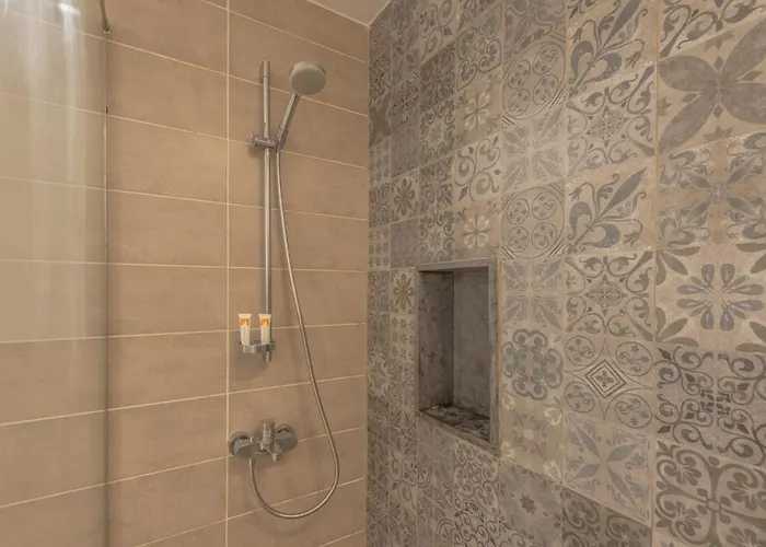 Upscale 2br Mosaique Marina Stay, Yachts & Sea Views *